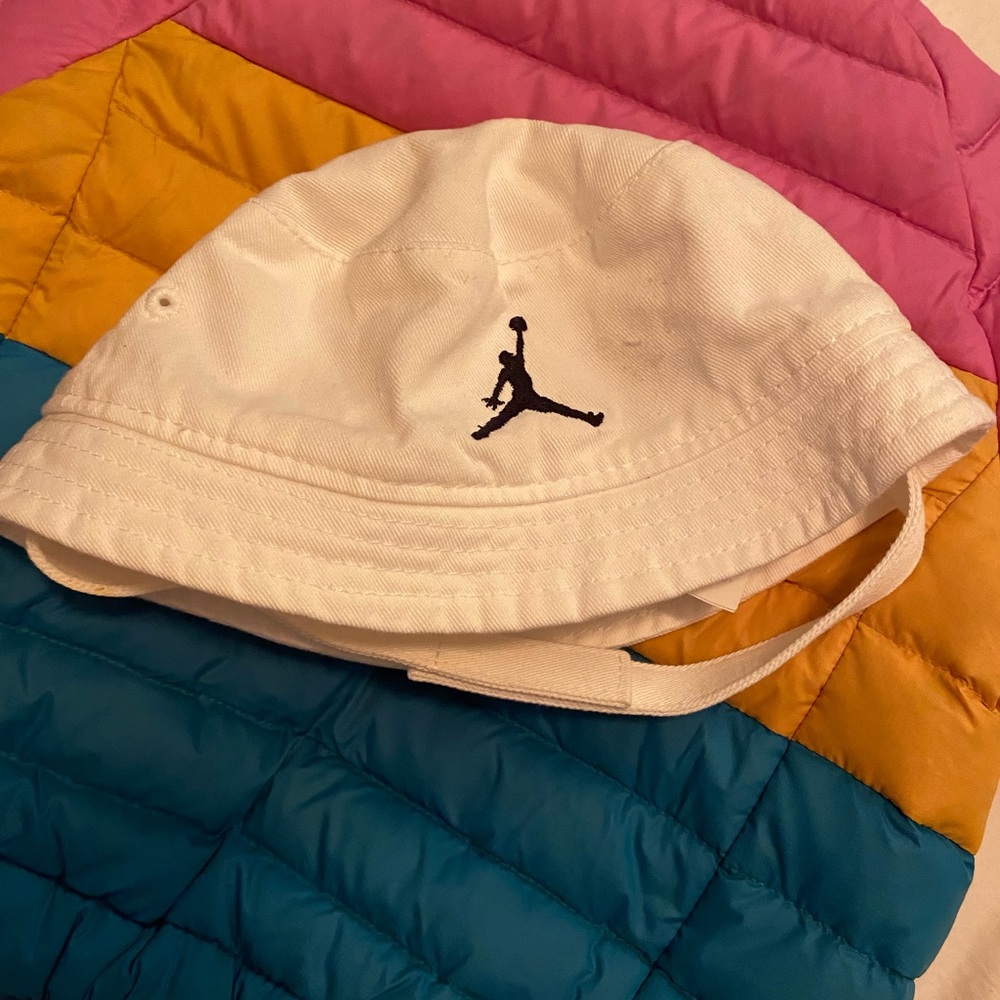 Jordan White Bucket Hat with Iconic Jumpman Logo